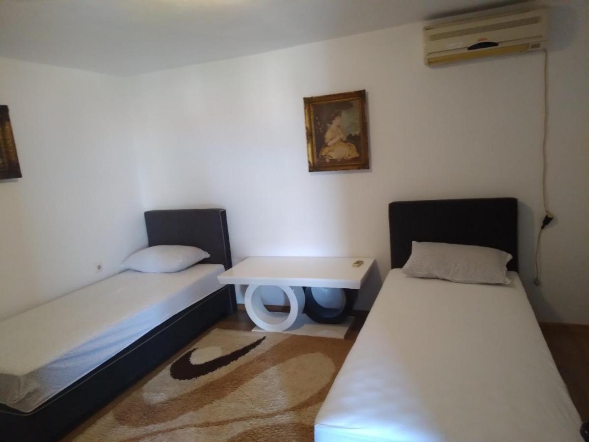 Apartmani Ruza Podgorica Exterior foto